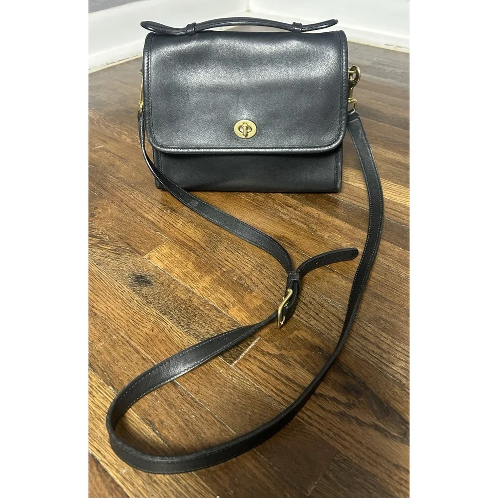 COACH 9870 Court Bag Vintage Black Glove Leather Crossbody Satchel Handbag 1990s - Picture 2 of 13